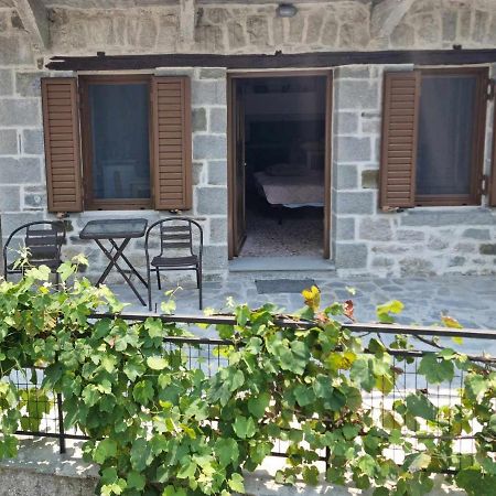 Οικιεσ Παλιοσ Φουρνοσ Apartment Pramanta Exterior photo