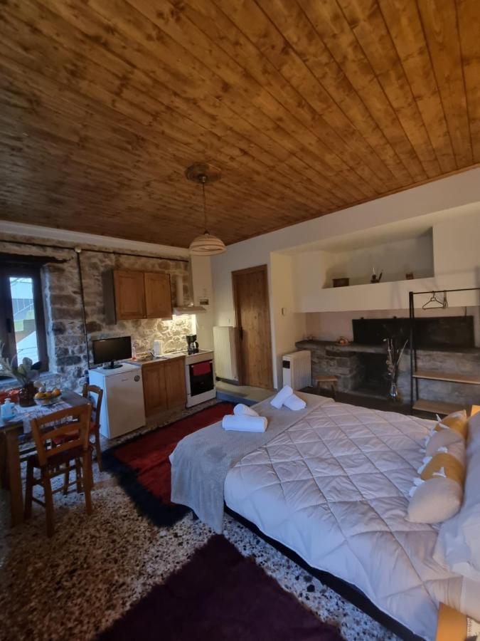 Οικιεσ Παλιοσ Φουρνοσ Apartment Pramanta Exterior photo